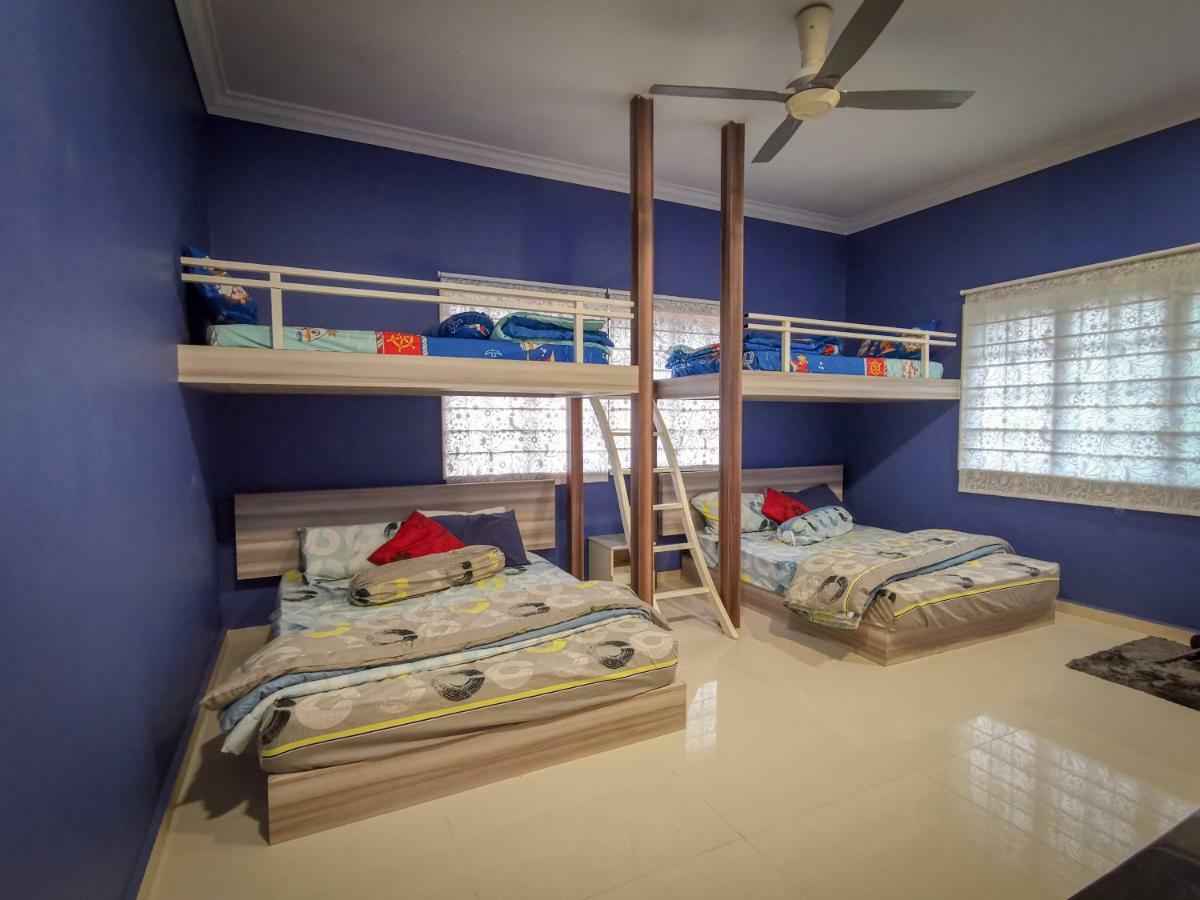 Ria Homestay Τζόχορ Μπάχρου Εξωτερικό φωτογραφία