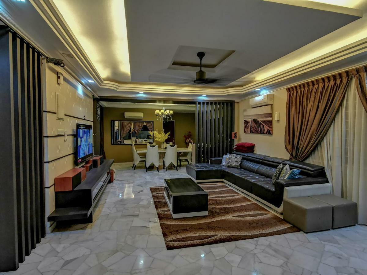 Ria Homestay Τζόχορ Μπάχρου Εξωτερικό φωτογραφία